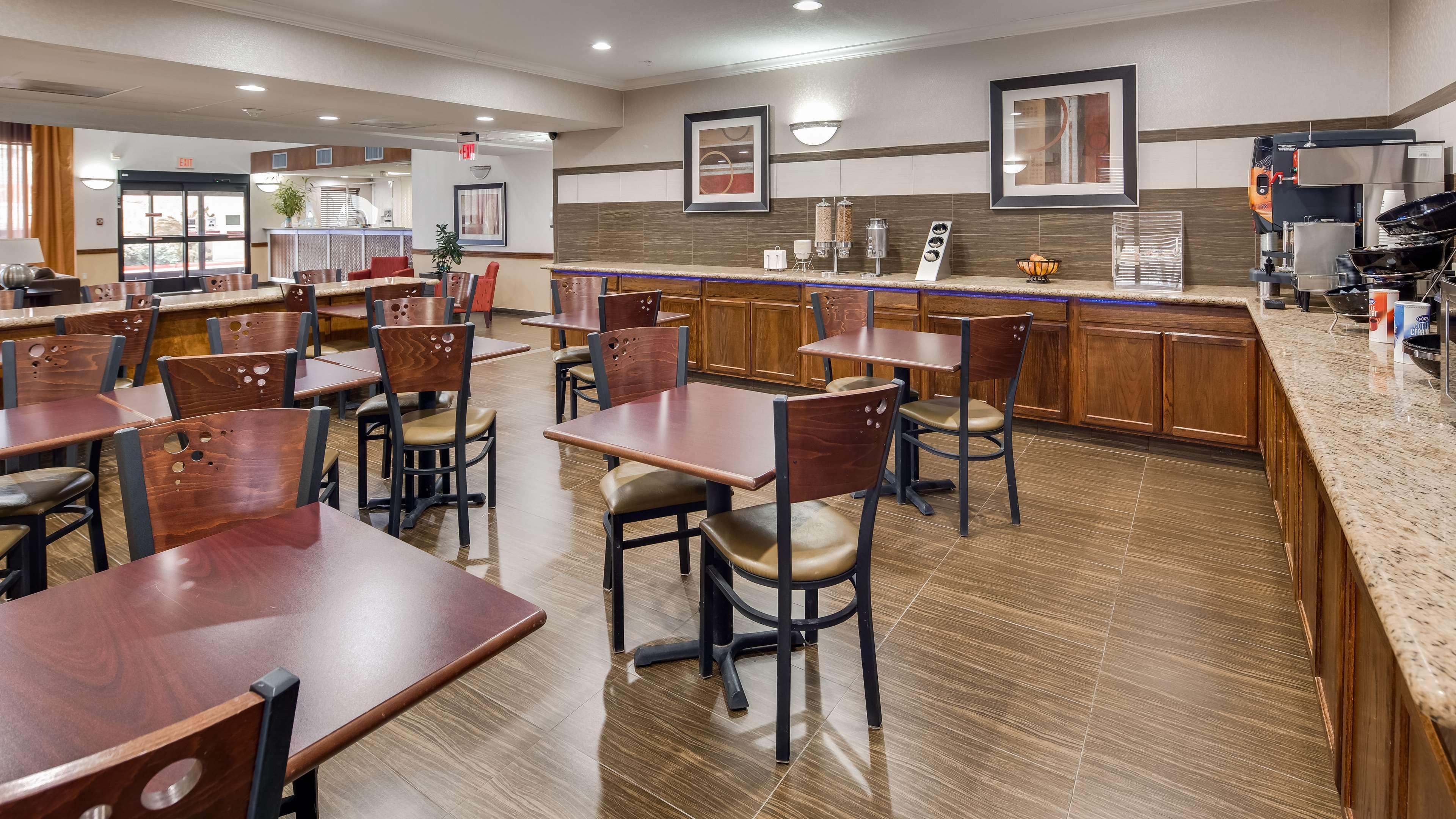 Best Western Dayton Inn & Suites Exterior foto